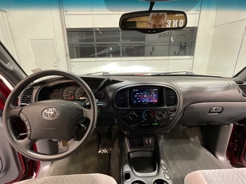 2006 Toyota Tundra SR5 Double Cab 4X4 / 4.7L V8 / ONLY 93K MILES / ZERO RUST / TIMING BELT + WATER PUMP SERVICE DONE - Photo 35 - Gladstone, OR 97027