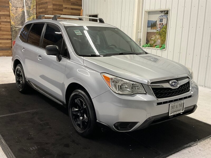 2015 Subaru Forester 2.5i Sport Utility AWD / 2.5L 4Cyl /6-SPEED MANUAL  / LOCAL / BACKUP CAMERA - Photo 2 - Gladstone, OR 97027