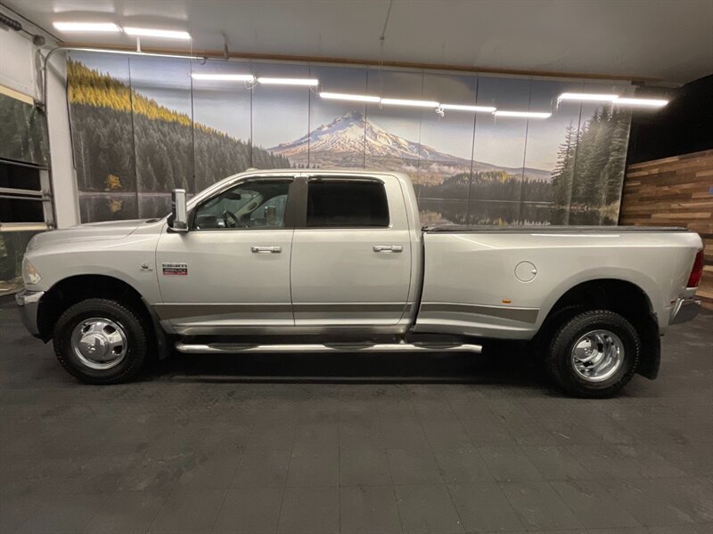 2011 RAM 3500 Laramie Crew Cab 4X4/ 6.7L CUMMINS DIESEL / DUALLY  Heated & Cooled Leather Seats / Sunroof / Navi & Backup Camera / DVD Player / RUST FREE / CLEAN CLEAN - Photo 3 - Gladstone, OR 97027