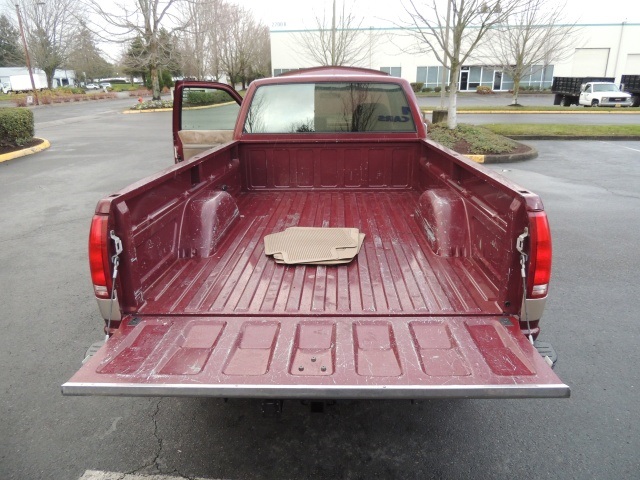 1993 Chevrolet C3500 Silverado   - Photo 22 - Portland, OR 97217