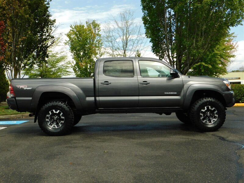 2013 Toyota Tacoma DOUBLE CAB 4X4 V6 / TRD SPORT / LONG BED / LIFTED