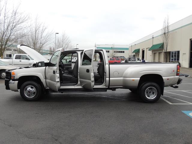 2005 GMC Sierra 3500 SLT / 4X4 / 6.6L DURAMAX / DUALLY / 50K MILES   - Photo 26 - Portland, OR 97217