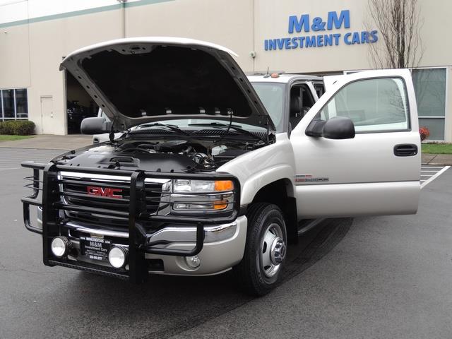 2005 GMC Sierra 3500 SLT / 4X4 / 6.6L DURAMAX / DUALLY / 50K MILES   - Photo 25 - Portland, OR 97217