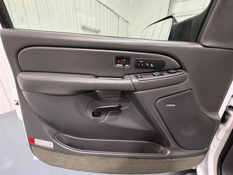 2004 Chevrolet Silverado 2500 2500HD LT 4X4 8.1L V8 / ALLISON TRANS / 57K MILES /Leather w. heated Seats / LONG BED / ZERO RUST / ALLISON 1000 TRANNY - Photo 32 - Gladstone, OR 97027