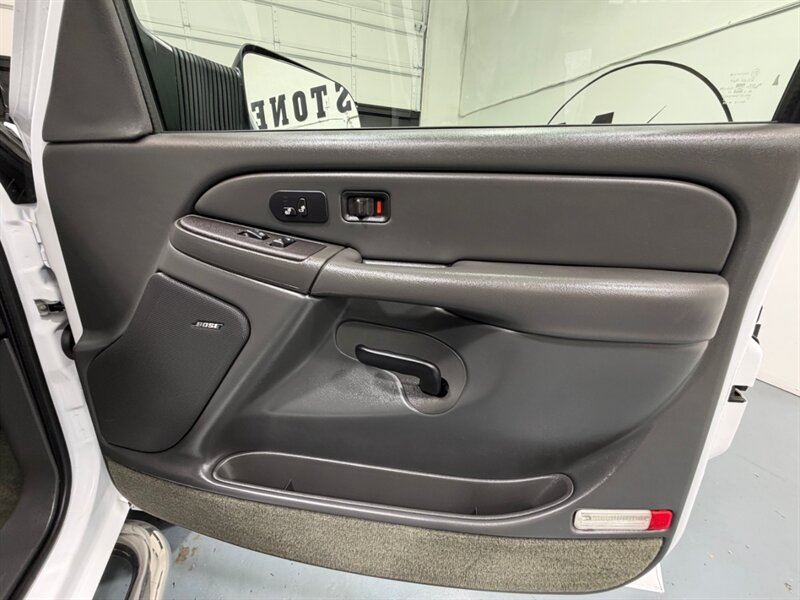 2004 Chevrolet Silverado 2500 2500HD LT 4X4 8.1L V8 / ALLISON TRANS / 57K MILES /Leather w. heated Seats / LONG BED / ZERO RUST / ALLISON 1000 TRANNY - Photo 33 - Gladstone, OR 97027
