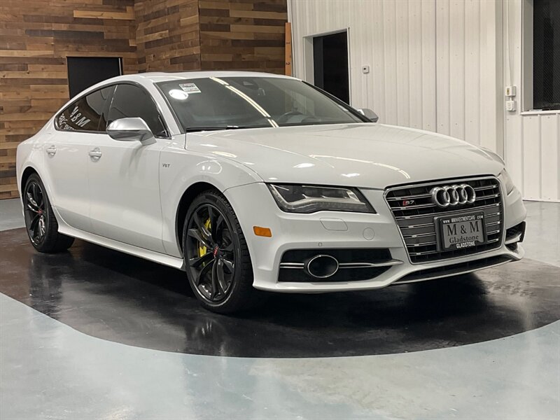 2013 Audi S7 4.0T quattro Prestige / V8 Twin Turbo / Excel Cond  / Leather / Navi / LOADED - Photo 2 - Gladstone, OR 97027