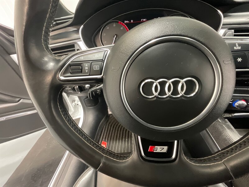 2013 Audi S7 4.0T quattro Prestige / V8 Twin Turbo / Excel Cond  / Leather / Navi / LOADED - Photo 56 - Gladstone, OR 97027