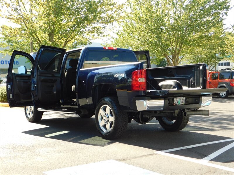 2012 Chevrolet Silverado 2500 LT Heavy Duty 4X4 / 6.6L DURAMAX DIESEL / CLEAN   - Photo 27 - Portland, OR 97217