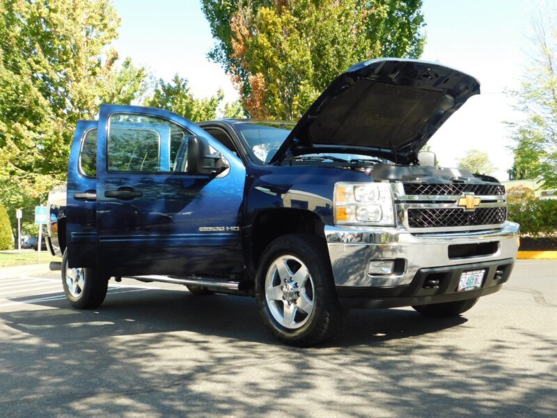 2012 Chevrolet Silverado 2500 LT Heavy Duty 4X4 / 6.6L DURAMAX DIESEL / CLEAN   - Photo 29 - Portland, OR 97217