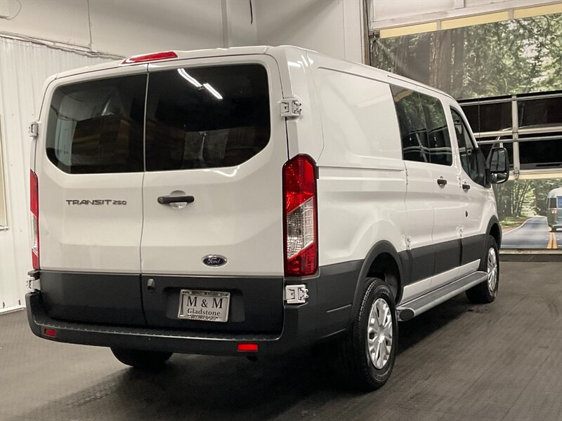 2018 Ford Transit   - Photo 8 - Gladstone, OR 97027