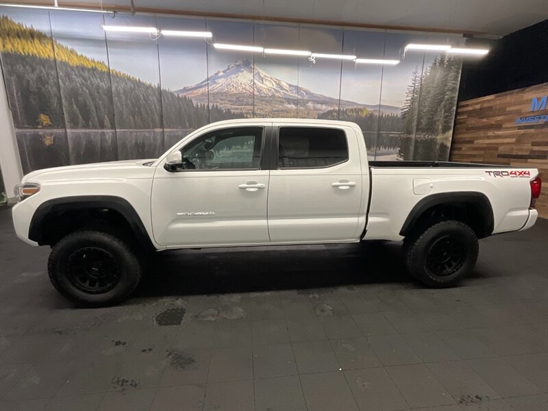 2017 Toyota Tacoma TRD Off-Road 4X4 / CRAWL CONTROL / LONG BED / LIFT  SUNROOF / NAVIGATION / SHARP & CLEAN !! - Photo 3 - Gladstone, OR 97027