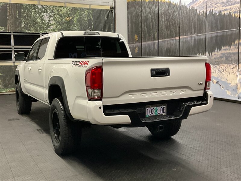 2017 Toyota Tacoma TRD Off-Road 4X4 / CRAWL CONTROL / LONG BED / LIFT  SUNROOF / NAVIGATION / SHARP & CLEAN !! - Photo 7 - Gladstone, OR 97027