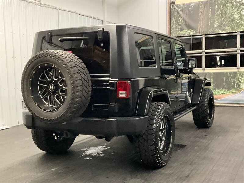 2007 Jeep Wrangler Unlimited Sahara 4Dr 4X4 / HARD TOP / LIFTED  3.8L V6 / Leather Seats / LIFTED w/ 35 " TIRES & 20 " WHEELS / LOCAL SUV / RUST FREE - Photo 7 - Gladstone, OR 97027