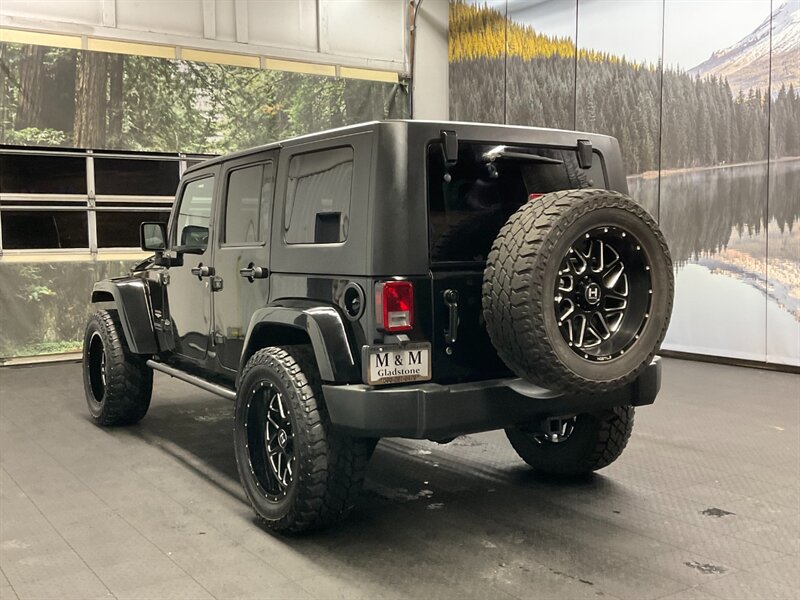 2007 Jeep Wrangler Unlimited Sahara 4Dr 4X4 / HARD TOP / LIFTED  3.8L V6 / Leather Seats / LIFTED w/ 35 " TIRES & 20 " WHEELS / LOCAL SUV / RUST FREE - Photo 8 - Gladstone, OR 97027