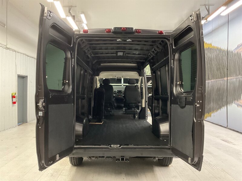 2021 RAM ProMaster Cargo Van 3500 159 WB / HIGHROOF / CREW / 10K MILE  / 1-OWNER LOCAL / Backup Camera / FOLDING REAR SEAT / CLEAN !! - Photo 9 - Gladstone, OR 97027