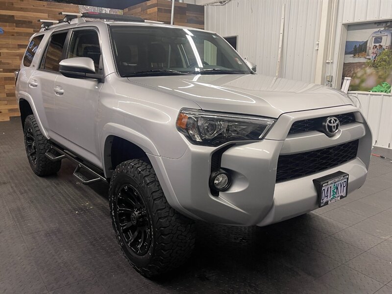 2016 Toyota 4Runner SR5 Sport Utility 4X