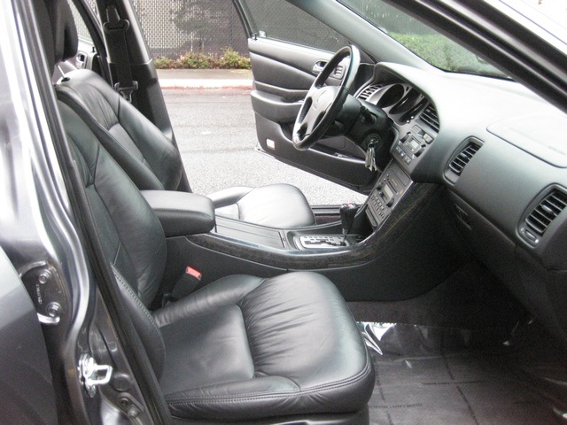 2003 Acura TL 3.2 Type-S/ Leather /Mooroof/ 1-Owner   - Photo 22 - Portland, OR 97217