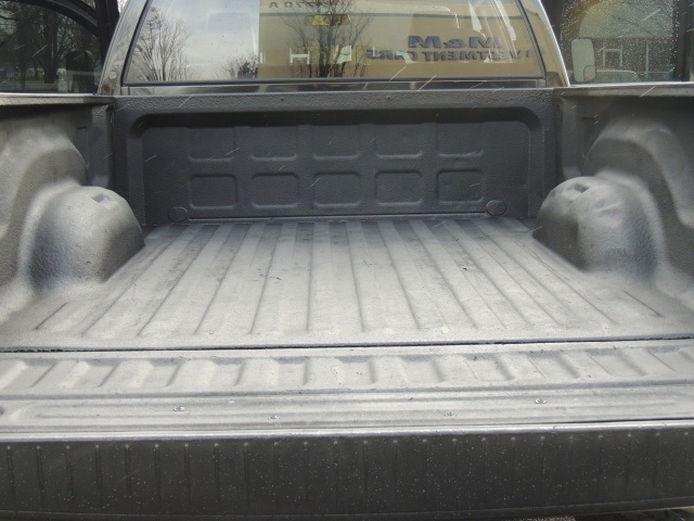 2008 Dodge Ram 1500 SLT 4X4 Quad Cab / 6-SPEED MANUAL / 55k miles   - Photo 32 - Portland, OR 97217