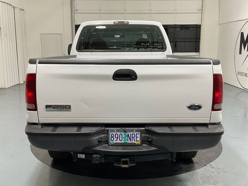 2006 Ford F-250 Super Duty 4X4 / 6.0L DIESEL / 6-SPEED MANUAL  / LOCAL TRUCK ZERO RUST - Photo 7 - Gladstone, OR 97027