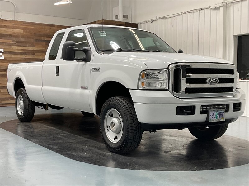 2006 Ford F-250 Super Duty 4X4 / 6.0L DIESEL / 6-SPEED MANUAL  / LOCAL TRUCK ZERO RUST - Photo 51 - Gladstone, OR 97027