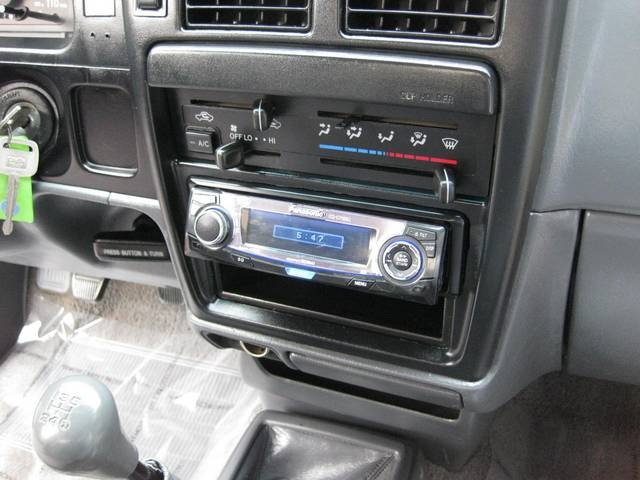 1997 Toyota Tacoma   - Photo 22 - Portland, OR 97217