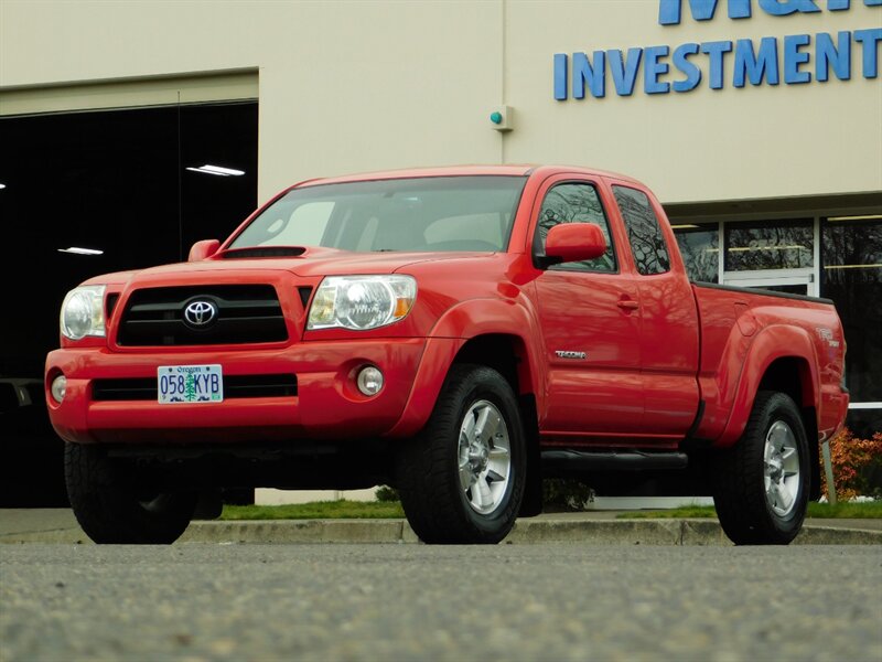 2007 Toyota Tacoma V6 4dr Access Cab 4X4 / TRD Sport Pkg / Very Clean