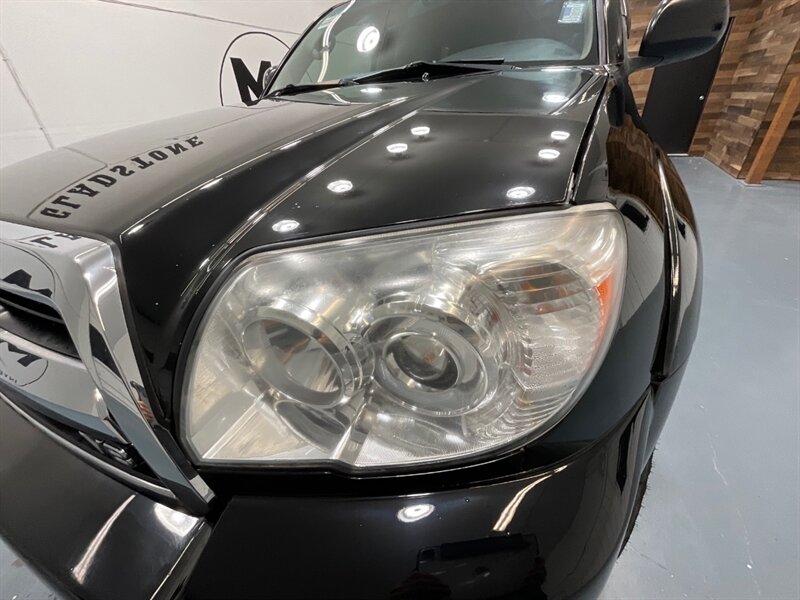 2007 Toyota 4Runner SR5 4X4 V8 /3RD ROW SEAT / LIFTED w. TRD WHEELS / NEW WHEELS & TIRES / Leather Seats / TIMING BELT SERVICE ALREADY DONE - Photo 26 - Gladstone, OR 97027