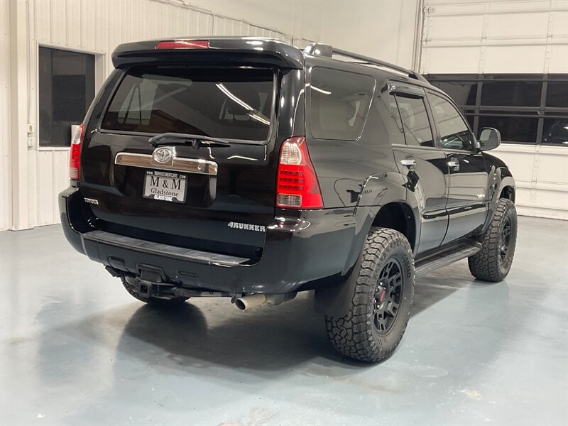 2007 Toyota 4Runner SR5 4X4 V8 /3RD ROW SEAT / LIFTED w. TRD WHEELS / NEW WHEELS & TIRES / Leather Seats / TIMING BELT SERVICE ALREADY DONE - Photo 7 - Gladstone, OR 97027