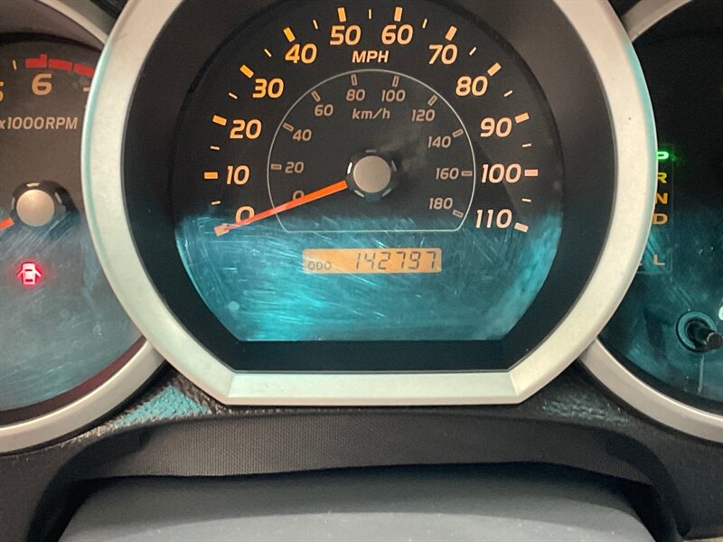 2007 Toyota 4Runner SR5 4X4 V8 /3RD ROW SEAT / LIFTED w. TRD WHEELS / NEW WHEELS & TIRES / Leather Seats / TIMING BELT SERVICE ALREADY DONE - Photo 52 - Gladstone, OR 97027