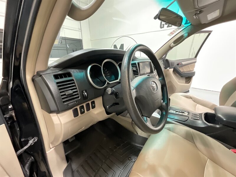 2007 Toyota 4Runner SR5 4X4 V8 /3RD ROW SEAT / LIFTED w. TRD WHEELS / NEW WHEELS & TIRES / Leather Seats / TIMING BELT SERVICE ALREADY DONE - Photo 39 - Gladstone, OR 97027