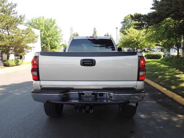 2006 Chevrolet Silverado 2500 LT/ 4X4 /Crew Cab/6.6L DURAMAX DIESEL/LIFTED   - Photo 6 - Portland, OR 97217