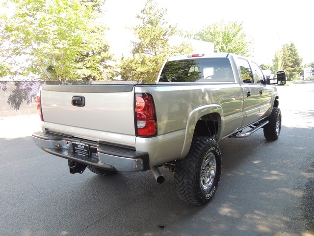 2006 Chevrolet Silverado 2500 LT/ 4X4 /Crew Cab/6.6L DURAMAX DIESEL/LIFTED   - Photo 10 - Portland, OR 97217