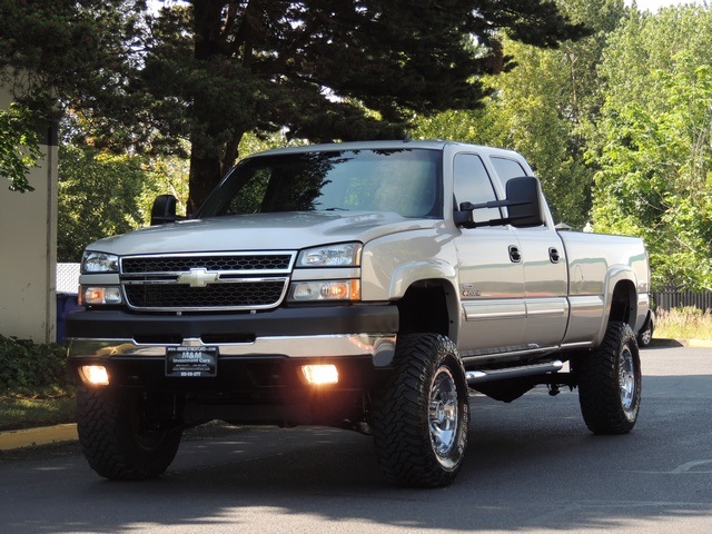 2006 Chevrolet Silverado 2500 LT/ 4X4 /Crew Cab/6.6L DURAMAX DIESEL/LIFTED   - Photo 46 - Portland, OR 97217