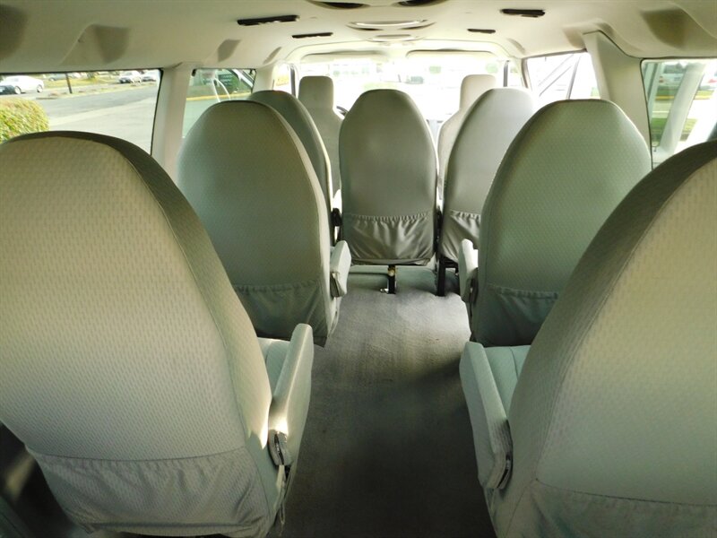 2011 Ford E-Series Van E350 12 Passenger Extended Van / Excel Cond   - Photo 14 - Portland, OR 97217