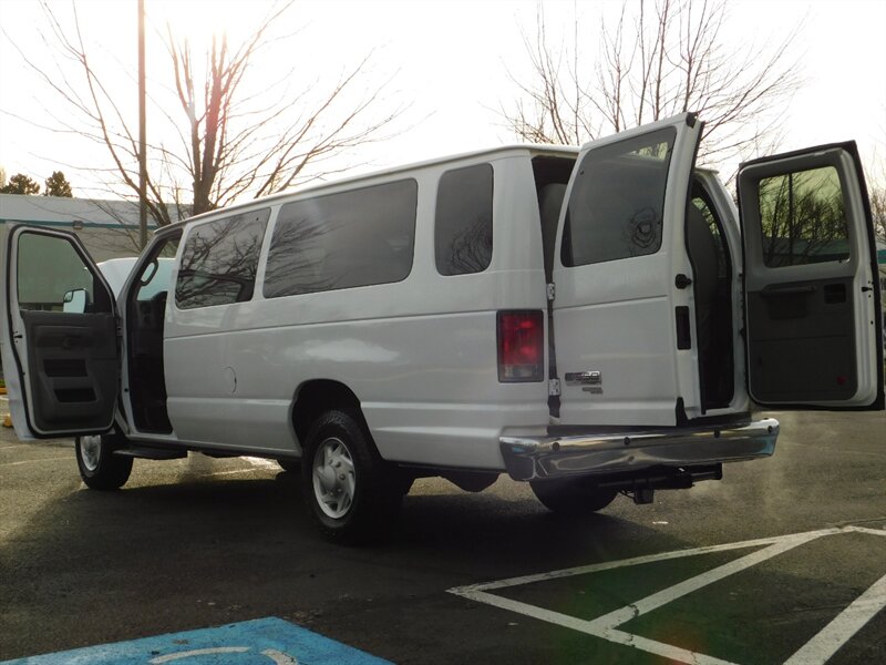 2011 Ford E-Series Van E350 12 Passenger Extended Van / Excel Cond   - Photo 27 - Portland, OR 97217