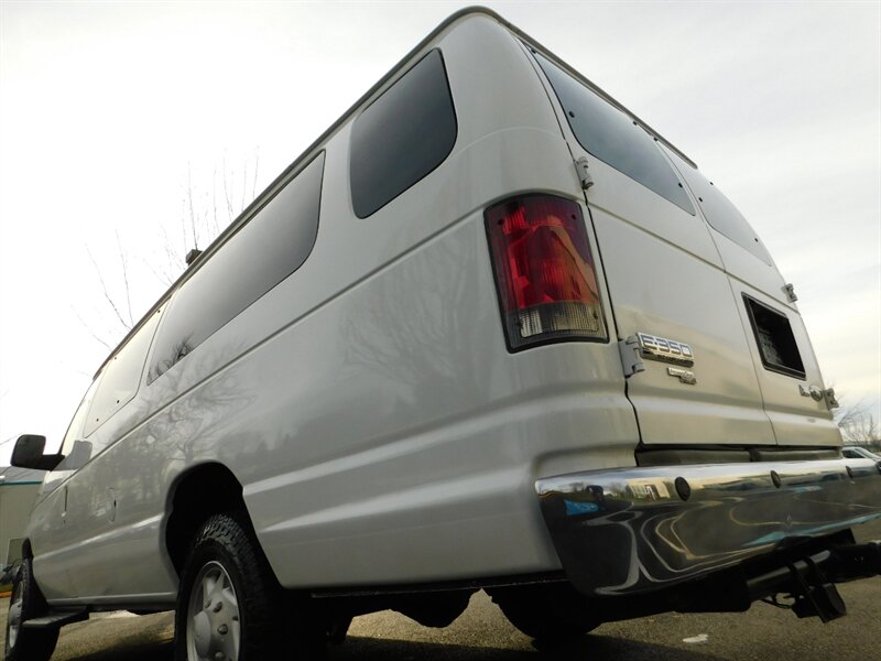 2011 Ford E-Series Van E350 12 Passenger Extended Van / Excel Cond   - Photo 24 - Portland, OR 97217