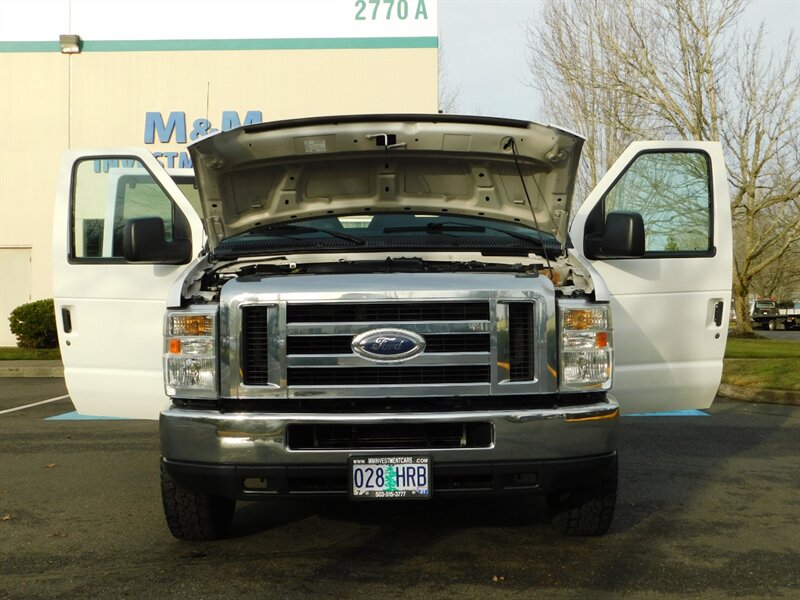 2011 Ford E-Series Van E350 12 Passenger Extended Van / Excel Cond   - Photo 31 - Portland, OR 97217