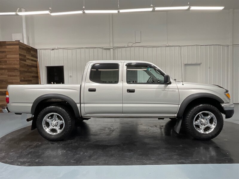 2003 Toyota Tacoma V6 SR5 Double Cab 4X4 / 1-OWNER LOCAL / ZERO RUST   - Photo 4 - Gladstone, OR 97027