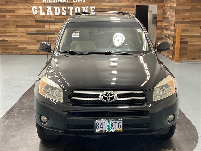 2008 Toyota RAV4 Limited 4X4 / Leather Seats / Sunroof / CLEAN   - Photo 5 - Gladstone, OR 97027