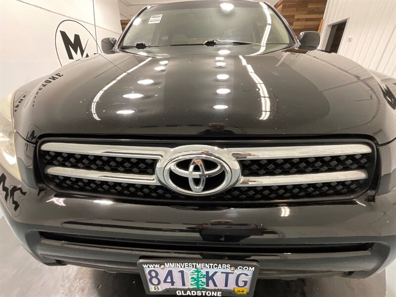 2008 Toyota RAV4 Limited 4X4 / Leather Seats / Sunroof / CLEAN   - Photo 30 - Gladstone, OR 97027