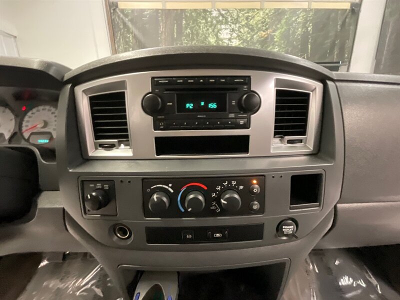 2008 Dodge Ram 3500 SLT 4X4 / 6.7L DIESEL / 6-SPEED / 78,000 MILES  / LOCAL TRUCK / RUST FREE / LONG BED / 1-TON / 6-SPEED MANUAL / Excel Cond - Photo 21 - Gladstone, OR 97027