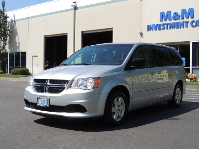 2011 Dodge Grand Caravan MiniVan / FLEX Fuel / 1-OWNER/ Excellent Condition   - Photo 1 - Portland, OR 97217