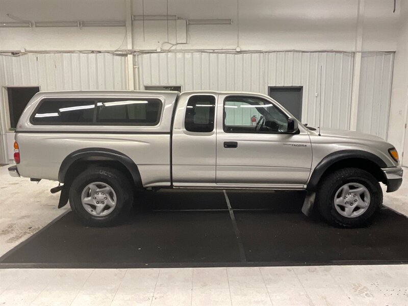 2003 Toyota Tacoma V6 SR5 4X4 / 3.4L V6 / RUST FREE / NEW TIRES  / REAR DIFF LOCKS / TIMING BELT DONE !! - Photo 4 - Gladstone, OR 97027