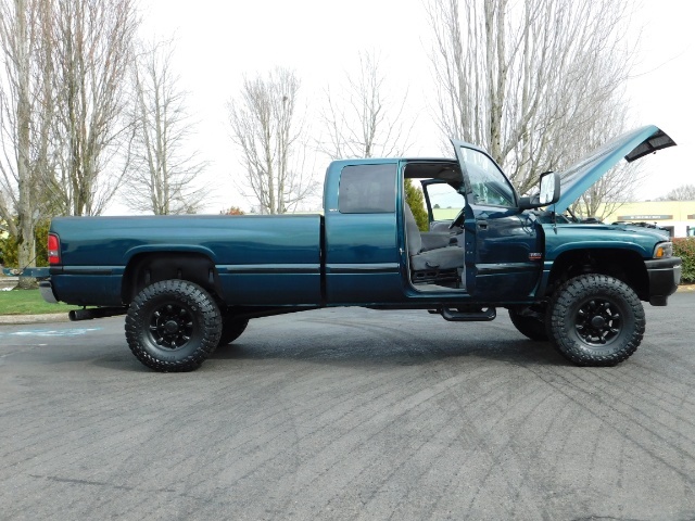 1997 Dodge Ram 2500 Laramie SLT 2dr 4x4 / 12 Valve DIESEL / 5-SPEED   - Photo 39 - Portland, OR 97217