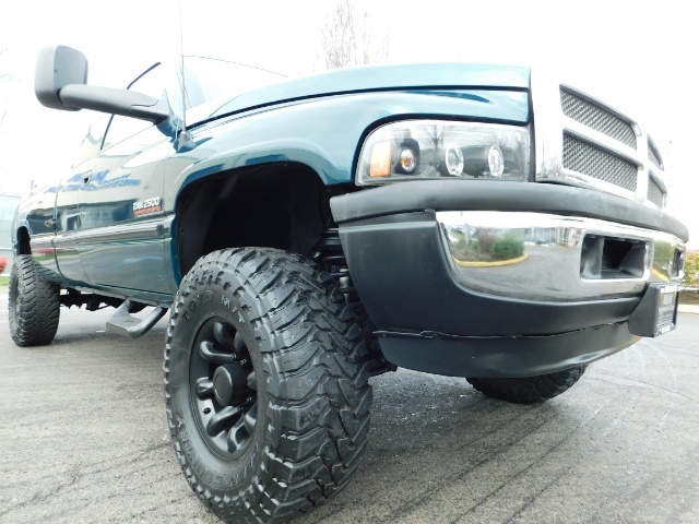 1997 Dodge Ram 2500 Laramie SLT 2dr 4x4 / 12 Valve DIESEL / 5-SPEED   - Photo 8 - Portland, OR 97217