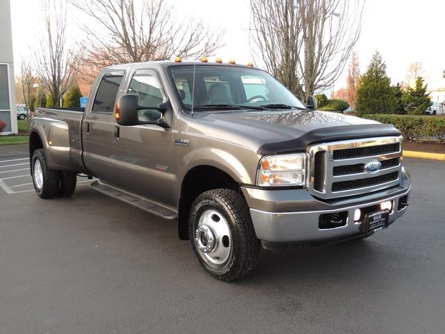 2005 Ford F-350 Super Duty Lariat / 4x4 / Turbo Diesel / DUALLY