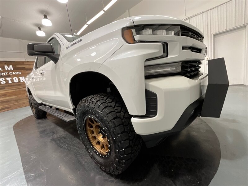 2019 Chevrolet Silverado 1500 RST 4X4 / 5.3L V8 / 1-OWNER LOCAL / LIFTED LIFTED  / ZERO RUST / Leather - Photo 57 - Gladstone, OR 97027