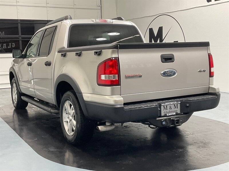 2007 Ford Explorer Sport Trac XLT Pickup Sport Utility 4X4 / 4.0L V6 /108K MILES  / LOCAL NO RUST - Photo 9 - Gladstone, OR 97027