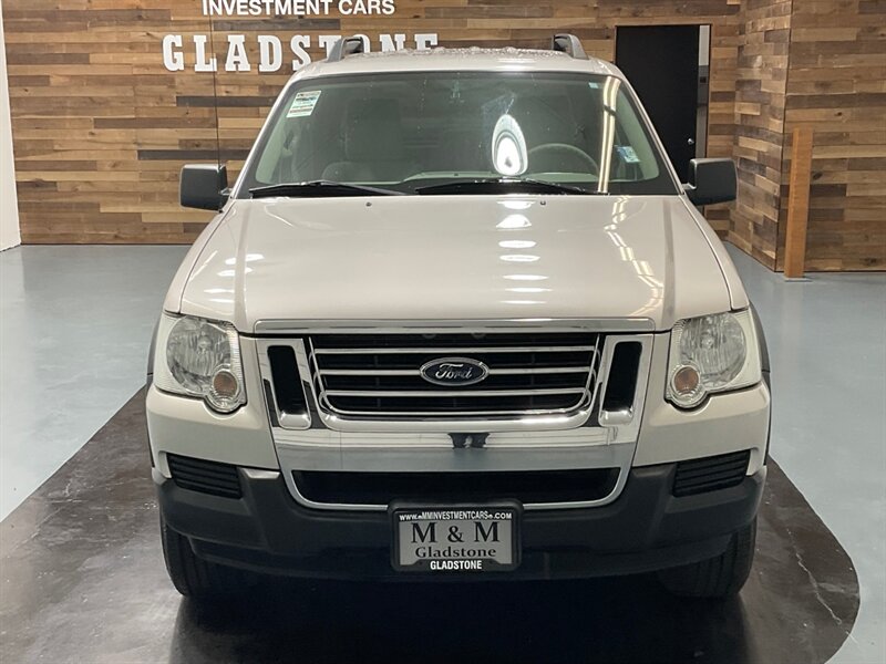 2007 Ford Explorer Sport Trac XLT Pickup Sport Utility 4X4 / 4.0L V6 /108K MILES  / LOCAL NO RUST - Photo 6 - Gladstone, OR 97027