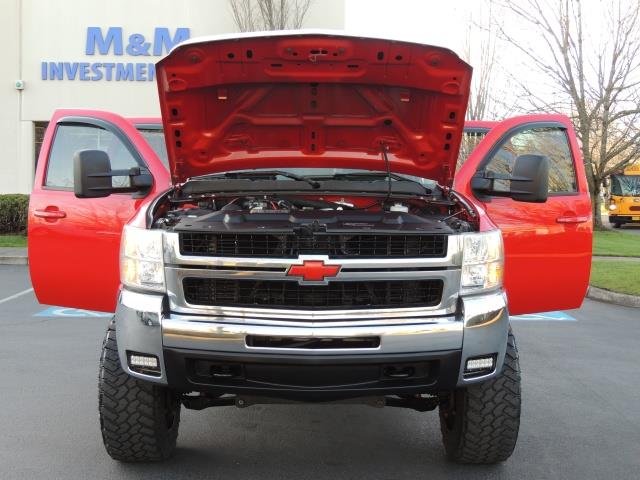 2009 Chevrolet Silverado 2500 4X4 / 6.6 L DURAMAX Diesel / ALLISON / LIFTED !!!   - Photo 33 - Portland, OR 97217